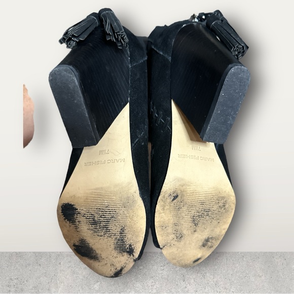 Marc Fisher black suede booties, size 7.5 - Picture 4 of 5